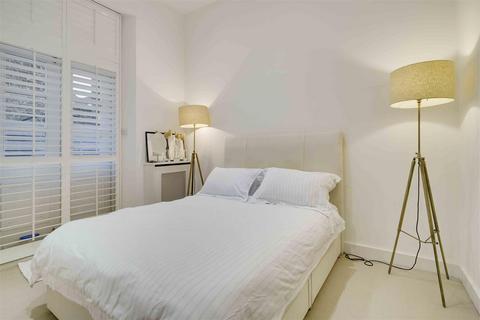 2 bedroom flat for sale, Fulham Road, SW6