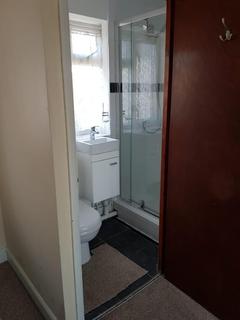 1 bedroom maisonette to rent, London, W5