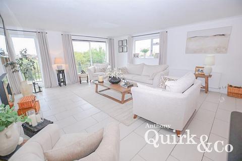 undefined, Park Road, Canvey Island, SS8