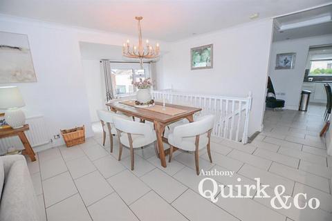 undefined, Park Road, Canvey Island, SS8