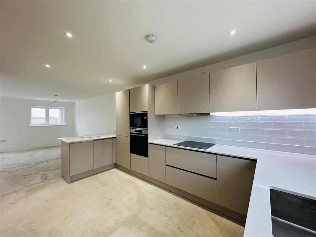 Kitchen1.jpg