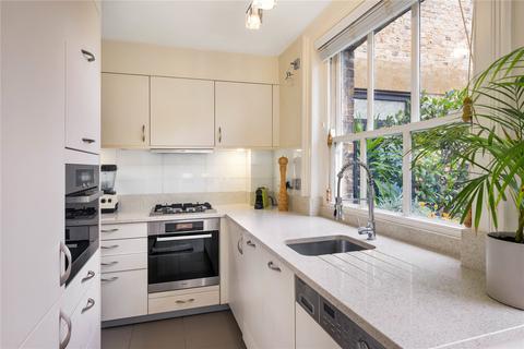 2 bedroom apartment for sale, Ennismore Gardens, Knightsbridge, London, SW7