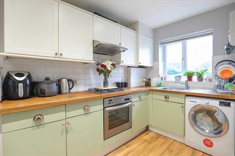 undefined, Finedon Street, Burton Latimer