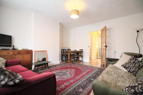 3 bedroom terraced house to rent, Irstead Road, Norwich NR5