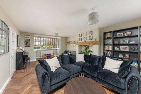 5 bedroom semi-detached house for sale, The Grove, Tyne and Wear NE39