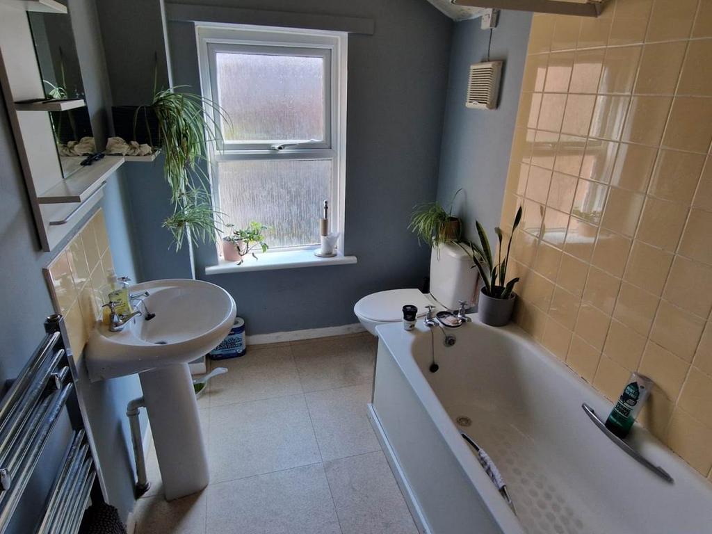 Bathroom (1)