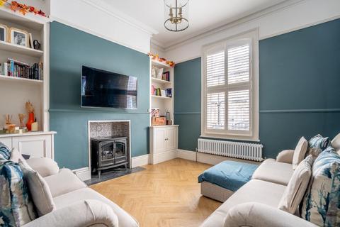 undefined, Nunthorpe Avenue, York