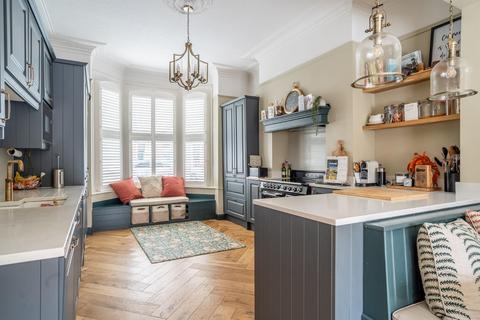 undefined, Nunthorpe Avenue, York