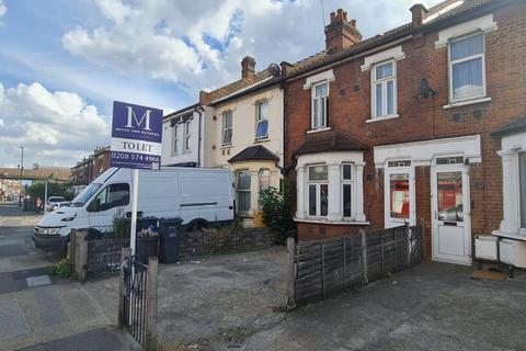 undefined, Kingsley Road, Hounslow TW3