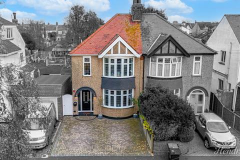 undefined, Thorpedene Gardens, Southend-on-sea, SS3 9