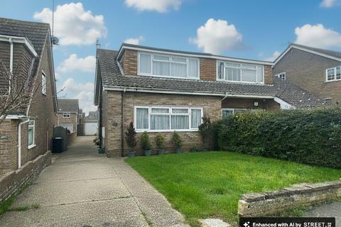 Hoddern Avenue, Peacehaven, BN10 7QT