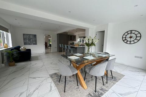 5 bedroom detached house for sale, St Lawrence Drive, Norwich NR4