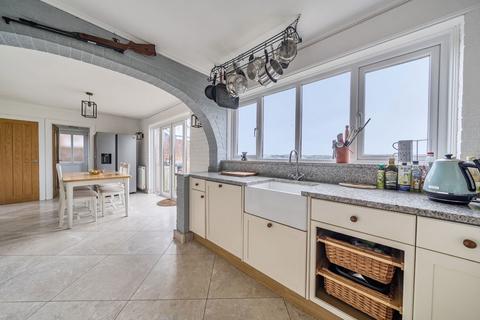 4 bedroom detached house for sale, Plumstone Road, Birchington CT7