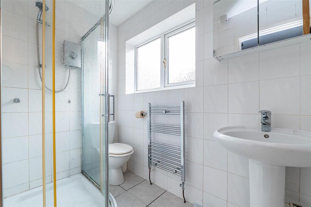 Family Shower Room