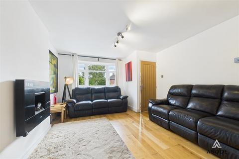 undefined, Stanley Crescent, Uttoxeter ST14