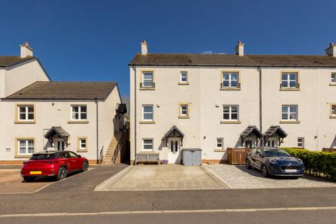undefined, 49 Bughtlin Market, East Craigs, EH12 8XP