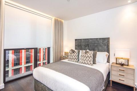 2 bedroom apartment to rent, Charles Clowes Walk, London, SW11