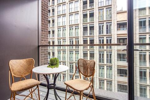 2 bedroom apartment to rent, Charles Clowes Walk, London, SW11
