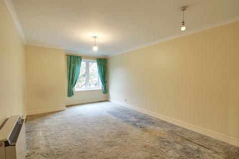 2 bedroom apartment for sale, Railway Terrace, Kings Langley