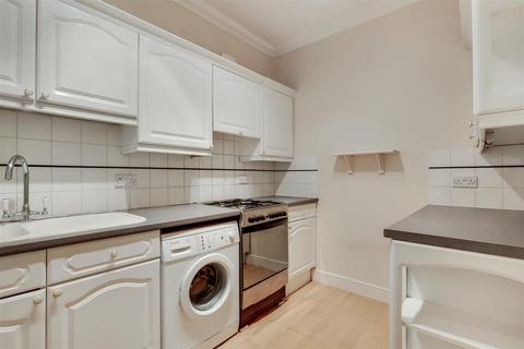 undefined, Jasmine Court, Lee SE12