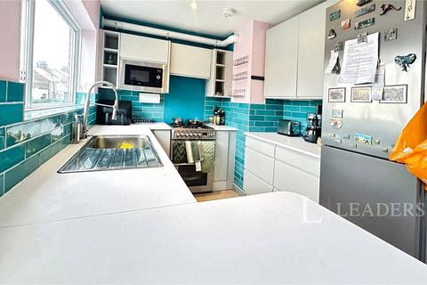 undefined, Russell Rise, Luton, Bedfordshire, LU1