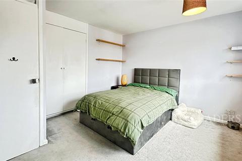 Russell Rise, Luton, Bedfordshire, LU1