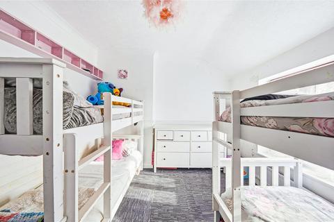 2 bedroom end of terrace house for sale, Laurel Close, Dartford