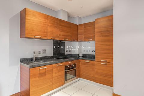 1 bedroom apartment for sale, Hawker Building, 350 Queenstown Road, London, SW11