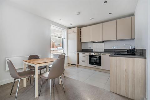 2 bedroom apartment for sale, Drake Way, Reading, RG2