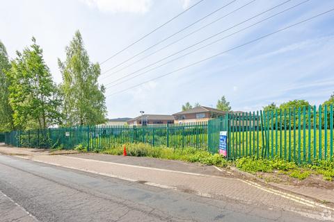 Warehouse to rent, Rennie Hogg Rd Nottingham NG2 1RX
