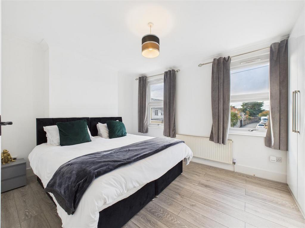 CAM02664 G0-PR0121-STILL007.jpg