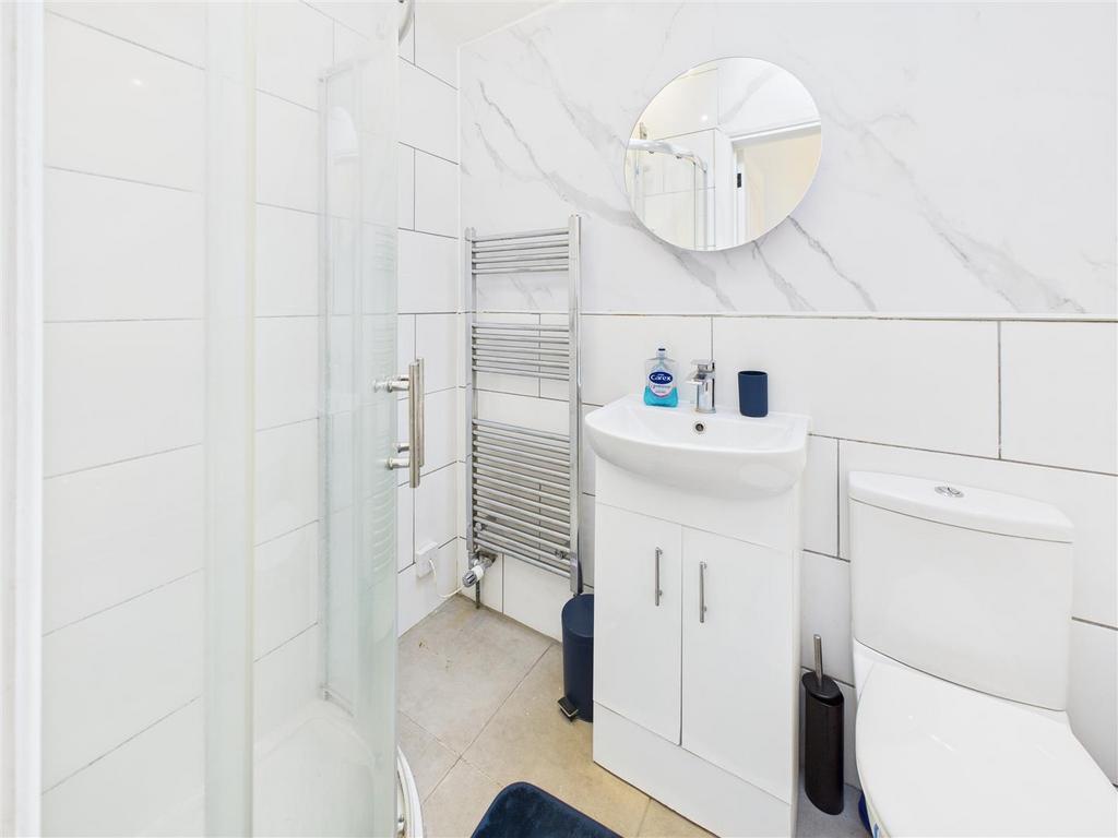 CAM02664 G0-PR0121-STILL005.jpg