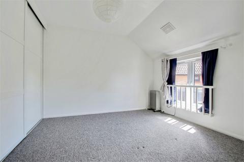 undefined, Cobb Close, Datchet SL3