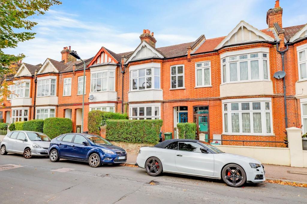11-beb5 JHProp Wpen - 12b Royston Road - 43.jpg