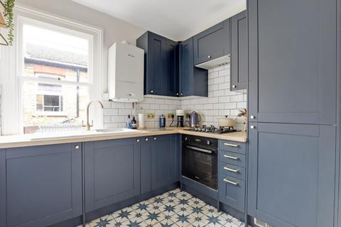2 bedroom flat for sale, Royston Road, Penge, London