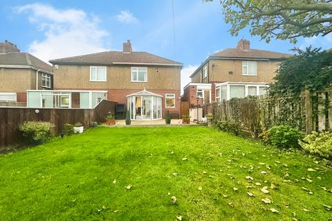 3 bedroom semi-detached house for sale, Earls Drive, Newcastle upon Tyne, NE15