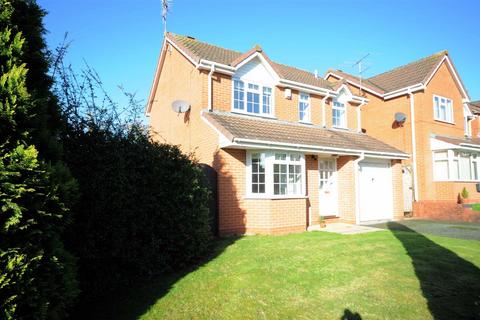 3 bedroom detached house to rent, Stubbs Drive, Stone