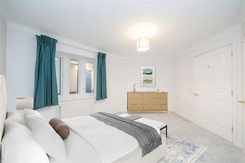 undefined, Udney Park Road, Teddington TW11
