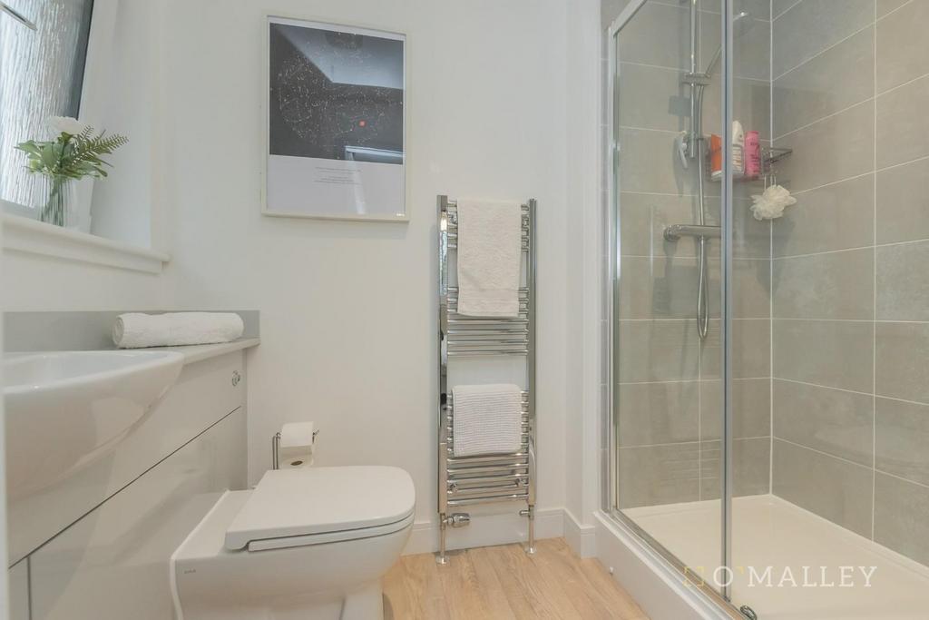 Master En-Suite