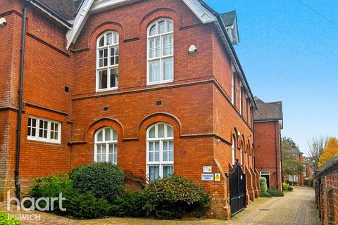 undefined, Devereaux Court, Ipswich