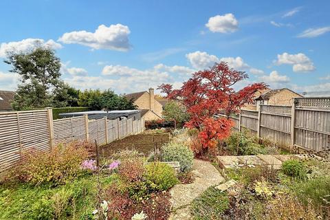 3 bedroom semi-detached house to rent, Lunsford Lane, Larkfield, ME20