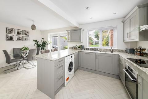 undefined, Nursery Drive, Banbury
