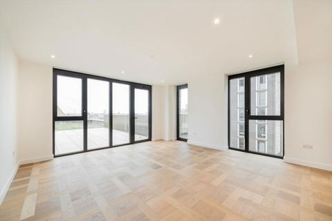 3 bedroom flat to rent, Boxwood Gardens, LONDON E1W