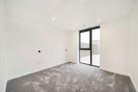 3 bedroom flat to rent, Boxwood Gardens, LONDON E1W