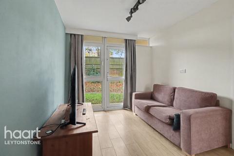 undefined, Gardner Close, London