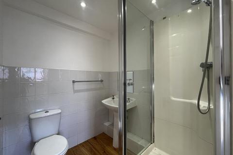 undefined, Kingston Road, New Malden KT3