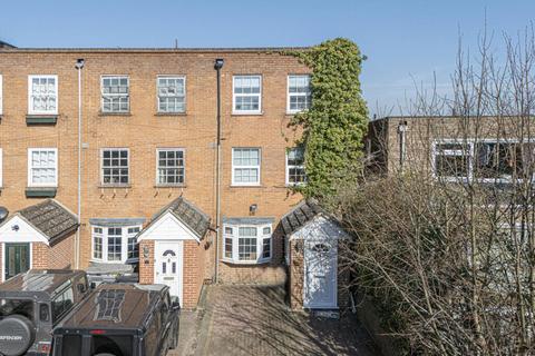 undefined, Palmerston Road, Buckhurst Hill, Essex, IG9 5PA