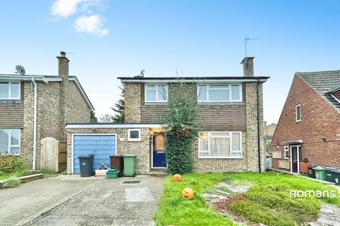 4 bedroom detached house for sale, Lightsfield, Oakley, Basingstoke