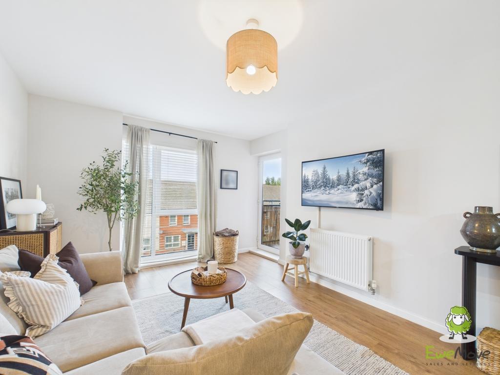 Ewe Move Estate Agents Basingstoke - Leander Court