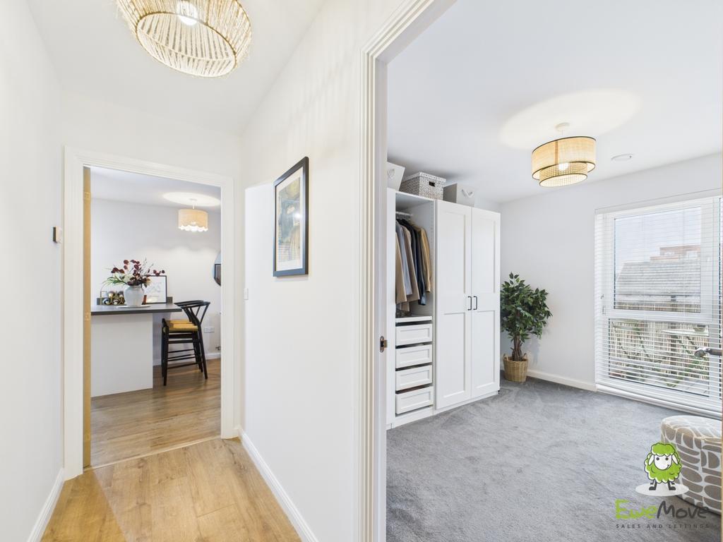 Ewe Move Estate Agents Basingstoke - Leander Court